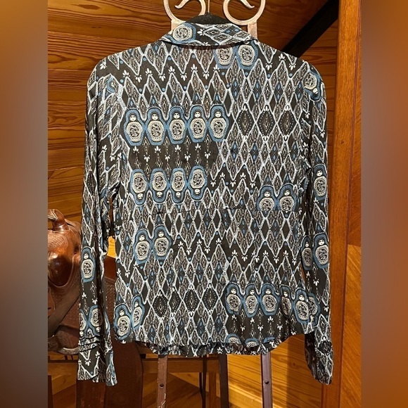 Semi Sheer Blue and Black Long Sleeve V-Neck Career Layer Blouse Top - Picture 8 of 12